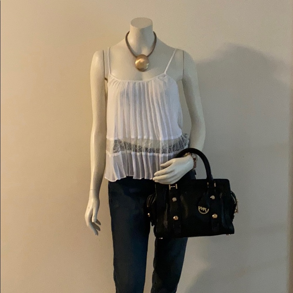 🌟Women’s Black Michael Kors Bag🌟